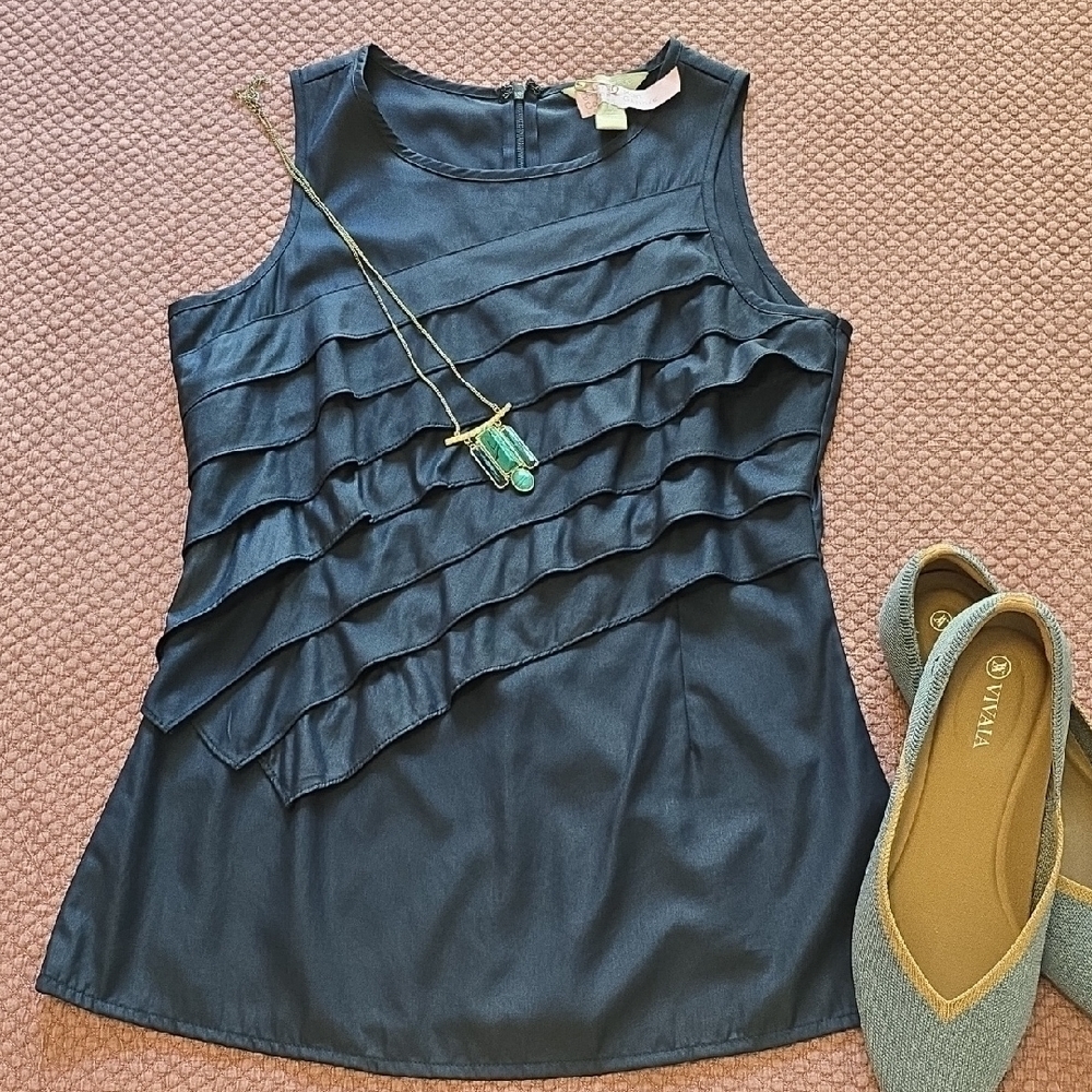 Banana Republic Factory Elegant Navy Sleeveless Ruffled Top